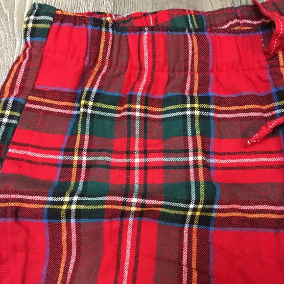 Old Navy Match the Fam red plaid pajamas size medium - Picture 3 of 9